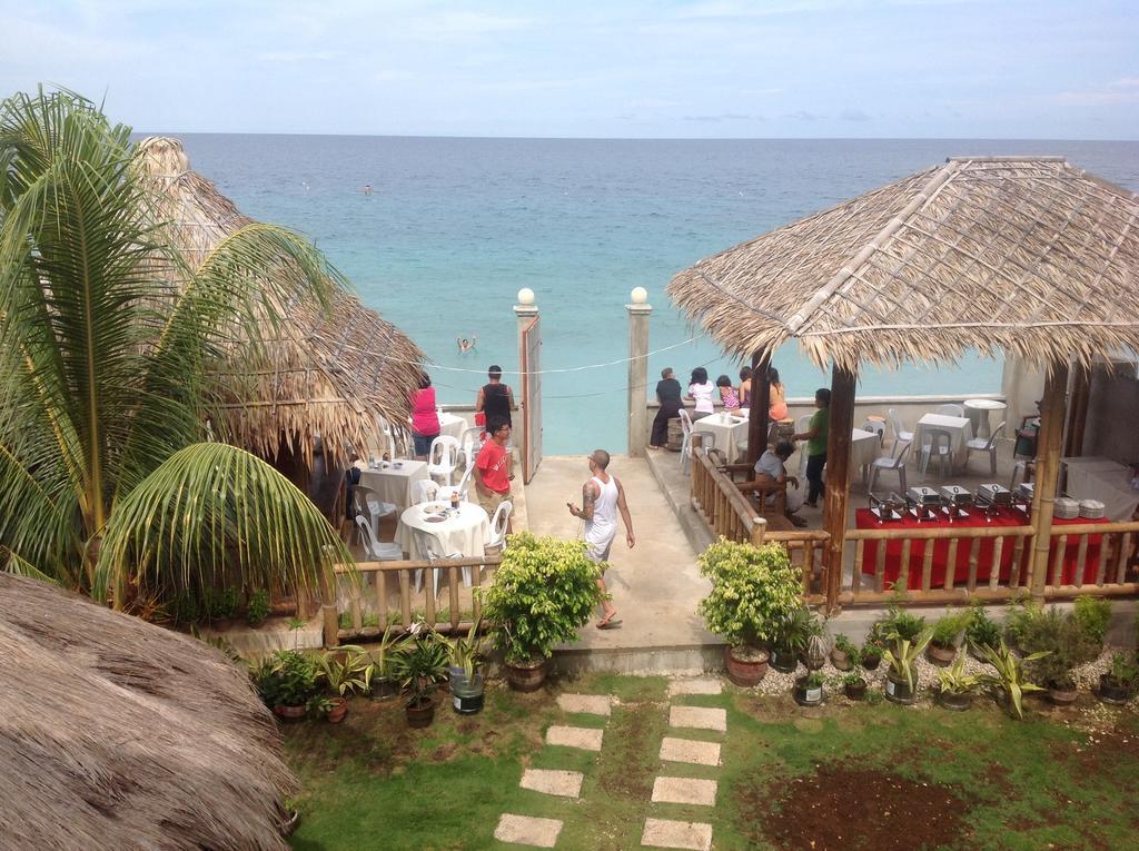 Oslob Garden Stay Beach Resort Exterior photo