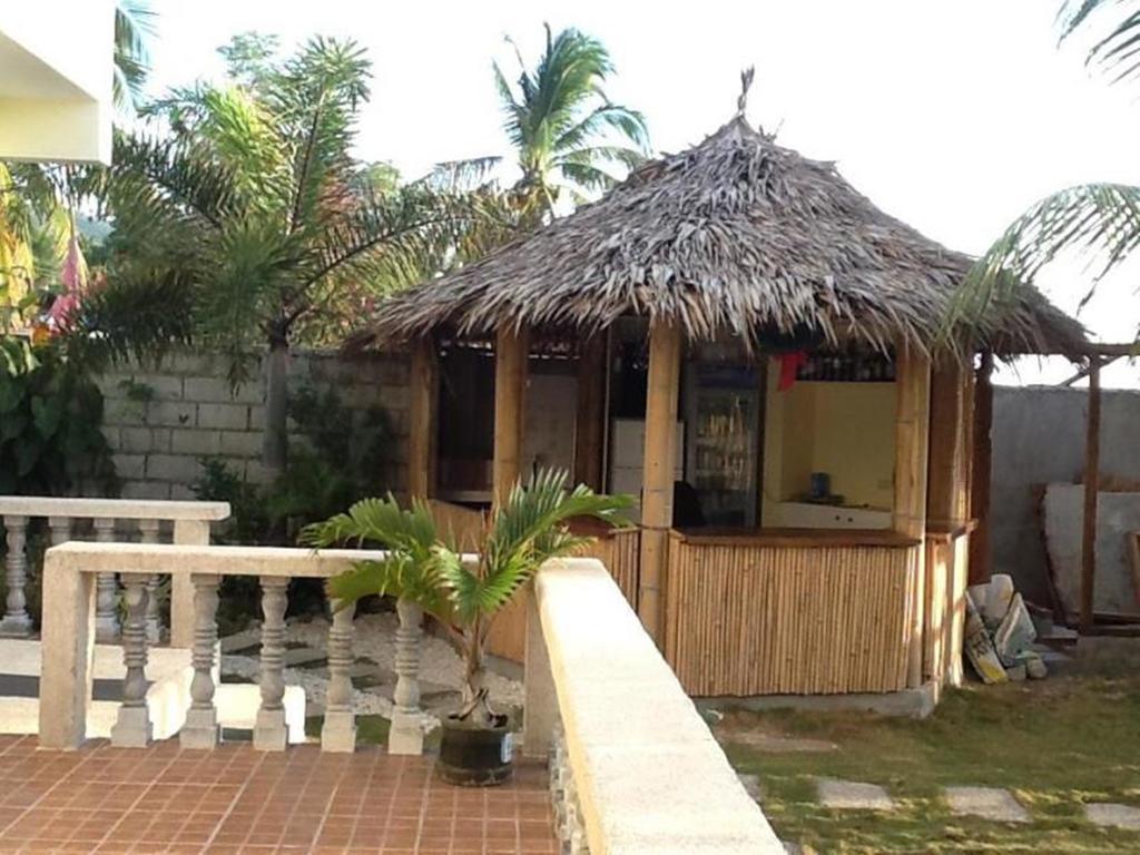 Oslob Garden Stay Beach Resort Exterior photo