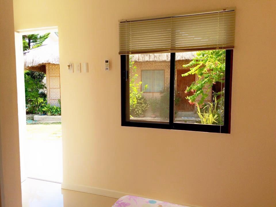 Oslob Garden Stay Beach Resort Exterior photo